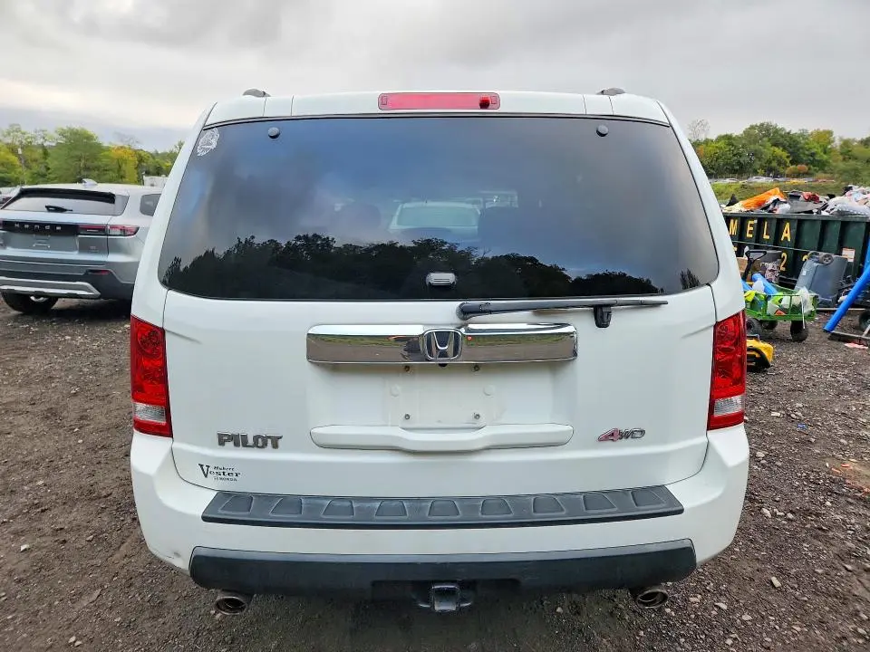 2011 HONDA PILOT EXL  