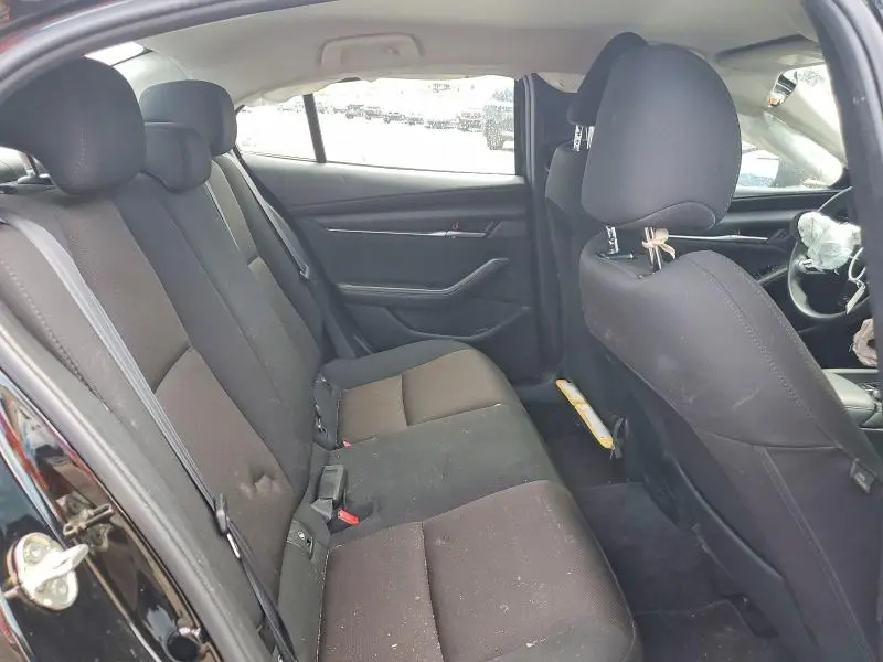 2021 MAZDA 3   