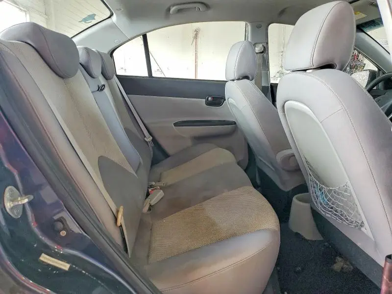 2010 HYUNDAI ACCENT GLS  