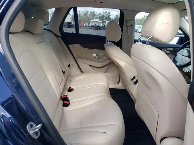 2022 MERCEDES-BENZ GLC 300 4MATIC  
