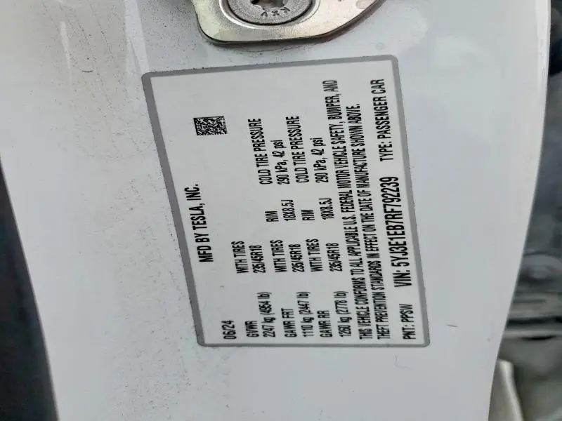 2024 TESLA MODEL 3   