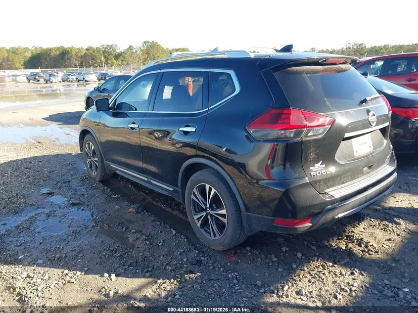 2018 NISSAN ROGUE SL