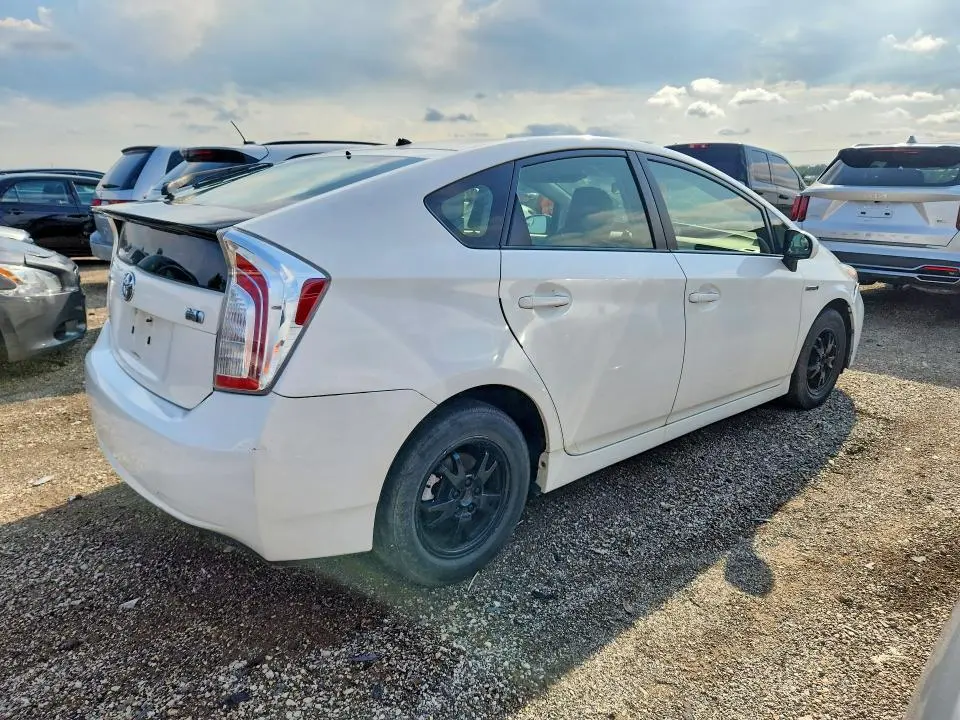 2012 TOYOTA PRIUS TWO  
