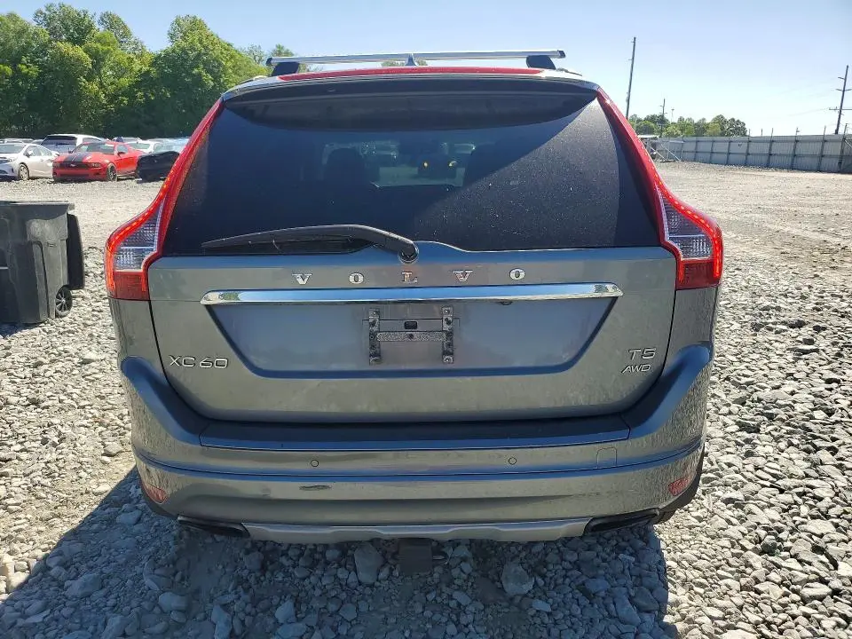 2016 VOLVO XC60 T5 PLATINUM  