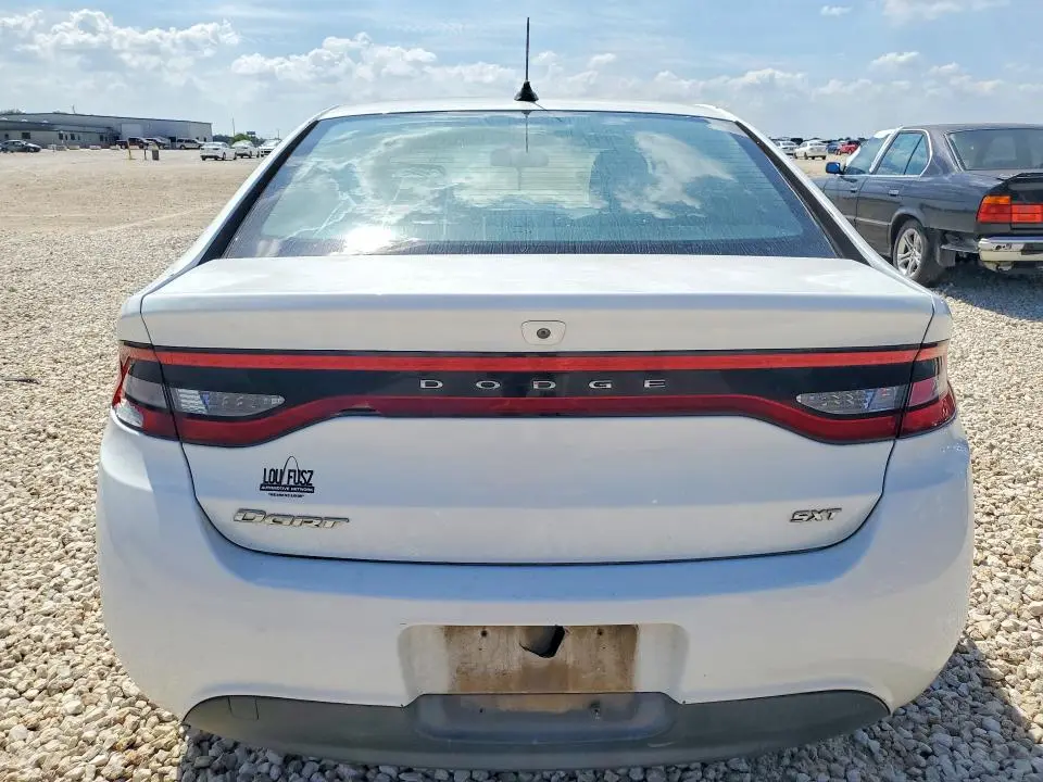 2015 DODGE DART SXT  