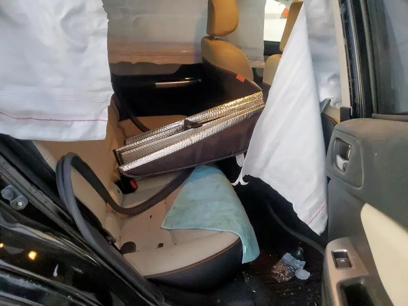 2016 SUBARU CROSSTREK LIMITED  