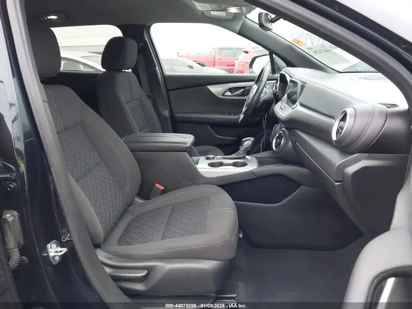 2020 CHEVROLET BLAZER AWD 2LT