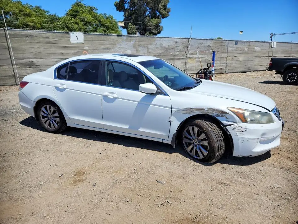 2011 HONDA ACCORD EXL  