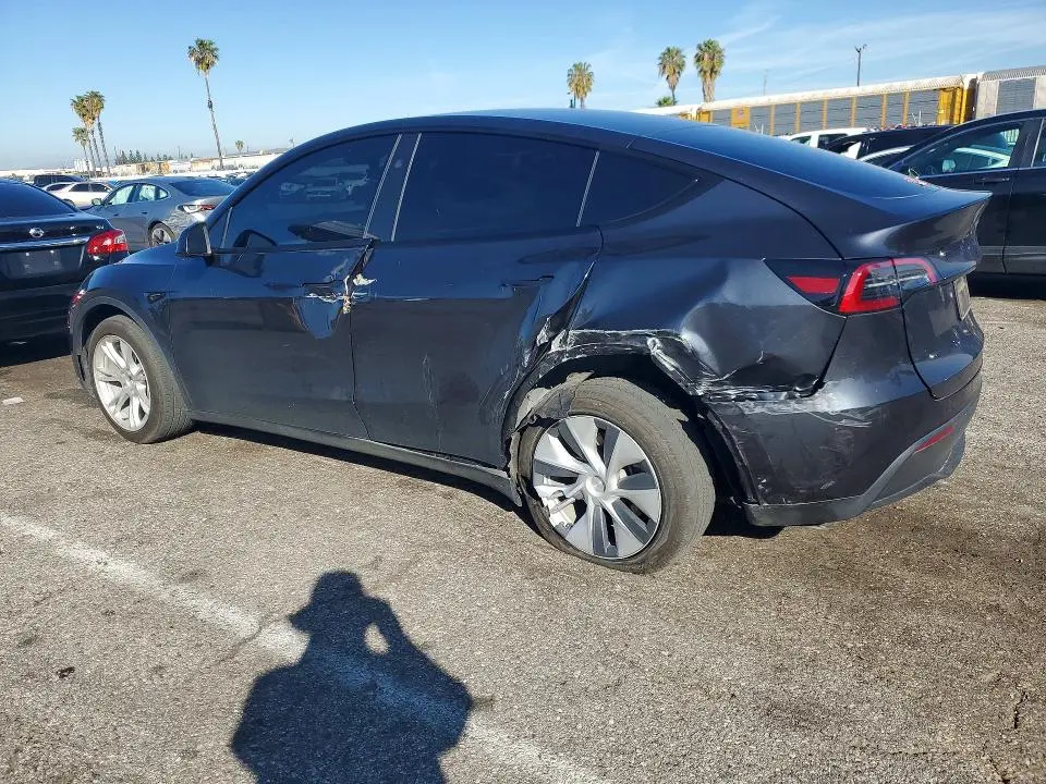 2024 TESLA MODEL Y   