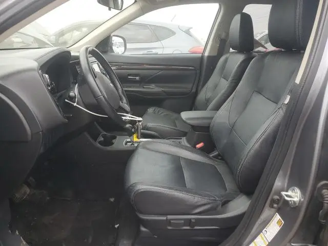 2016 MITSUBISHI OUTLANDER SE