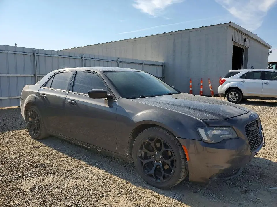 2019 CHRYSLER 300 TOURING  