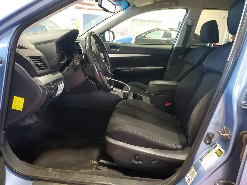2010 SUBARU OUTBACK 2.5I PREMIUM  