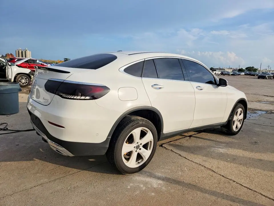 2022 MERCEDES-BENZ GLC COUPE 300 4MATIC  