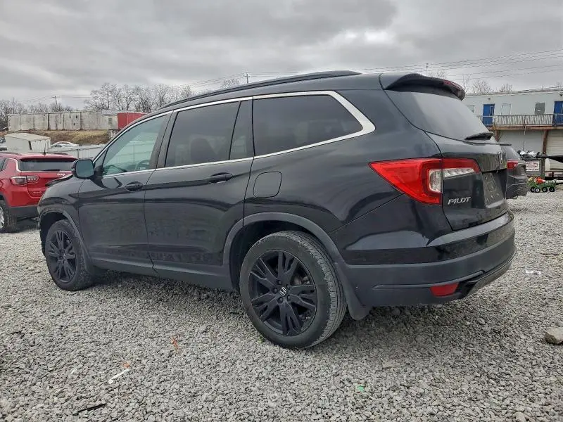 2021 HONDA PILOT SE  