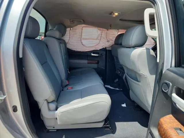2012 TOYOTA TUNDRA CREWMAX LIMITED  