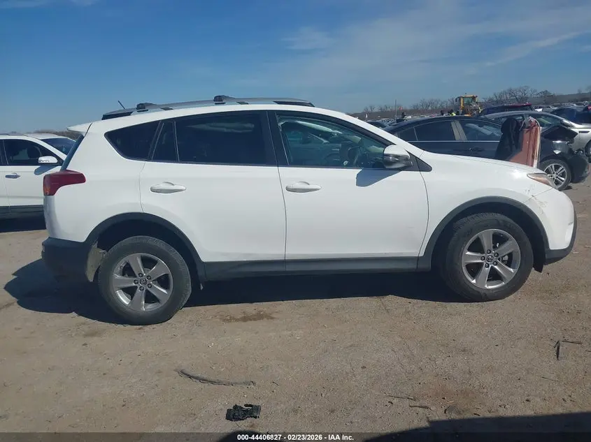 2015 TOYOTA RAV4 XLE