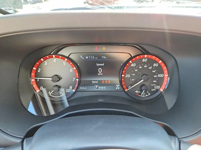 2025 NISSAN FRONTIER PRO-4X  