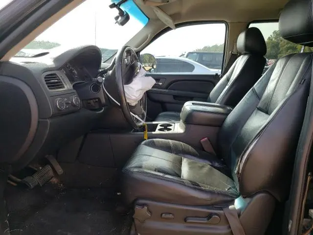 2010 CHEVROLET AVALANCHE LT  