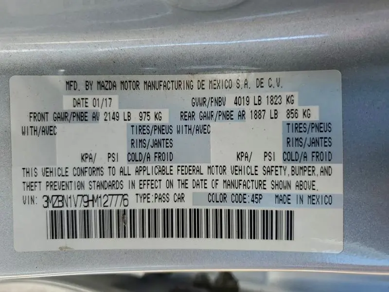 2017 MAZDA 3 TOURING  