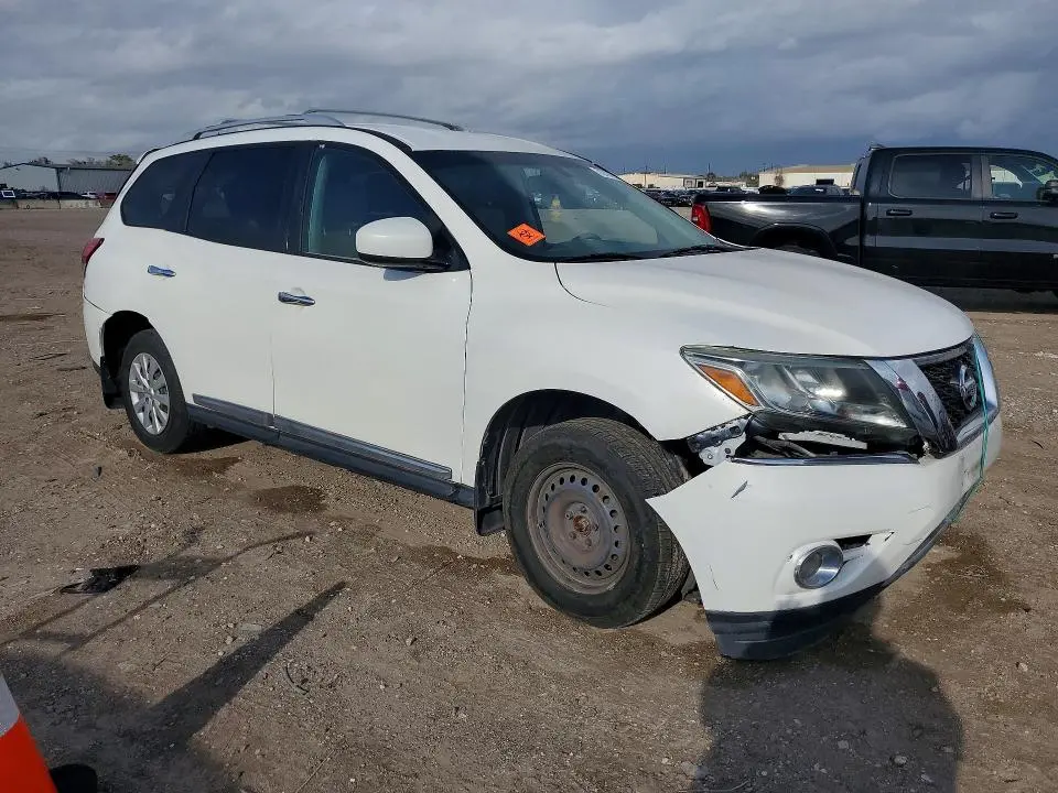 2013 NISSAN PATHFINDER S  