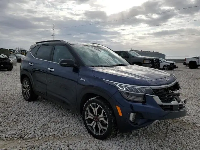 2021 KIA SELTOS SX