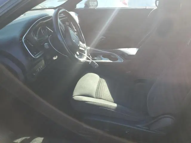 2015 DODGE CHALLENGER SXT  