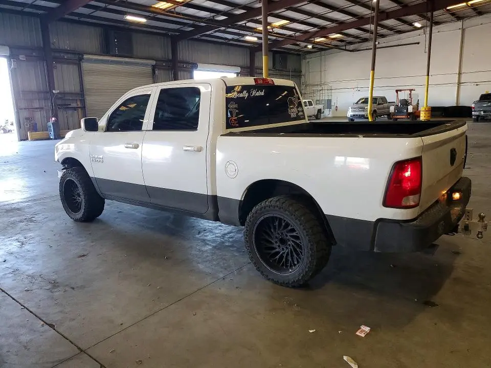 2014 RAM 1500 ST  