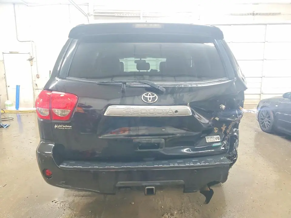 2012 TOYOTA SEQUOIA LIMITED  