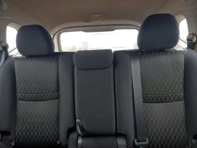 2017 NISSAN ROGUE S  