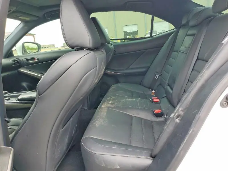 2019 LEXUS IS 300  