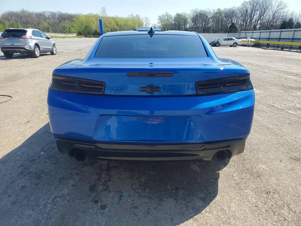 2017 CHEVROLET CAMARO LT  