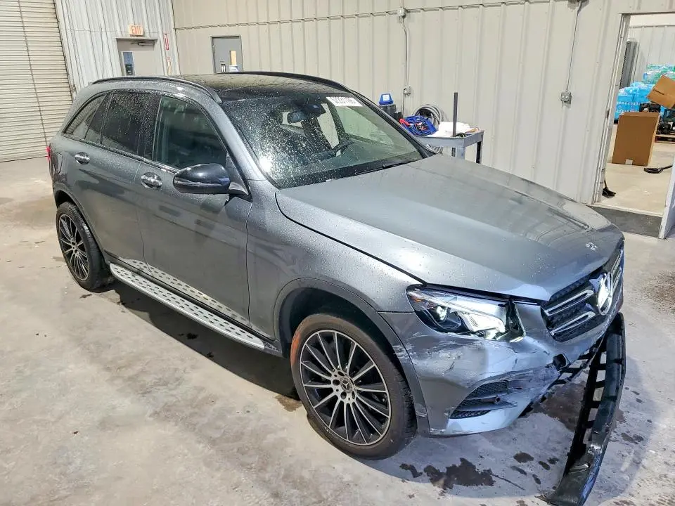 2019 MERCEDES-BENZ GLC 300 4MATIC  