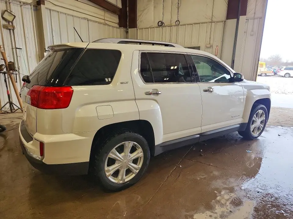 2017 GMC TERRAIN SLT  