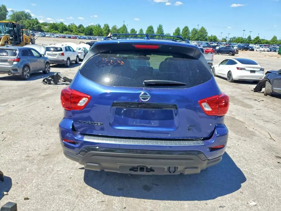 2020 NISSAN PATHFINDER SL  