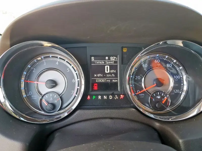 2013 CHRYSLER TOWN & COUNTRY TOURING L  