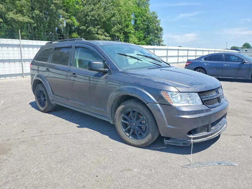 2020 DODGE JOURNEY SE  