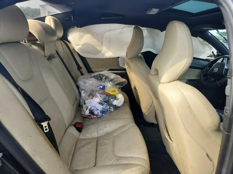 2015 VOLVO S60 PREMIER  
