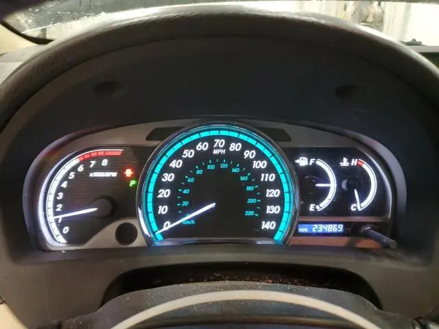 2014 TOYOTA VENZA LE  