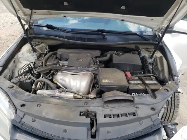 2016 TOYOTA CAMRY LE  