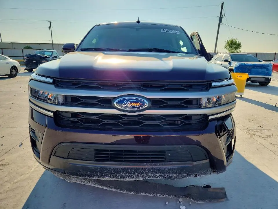 2024 FORD EXPEDITION MAX XLT  