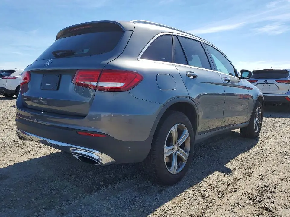 2017 MERCEDES-BENZ GLC 300  