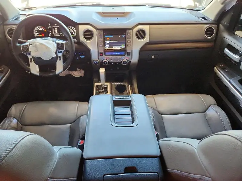 2018 TOYOTA TUNDRA DOUBLE CAB LIMITED  