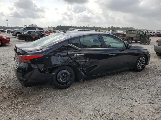 2023 NISSAN ALTIMA SV  