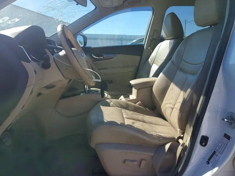 2015 NISSAN ROGUE SL  