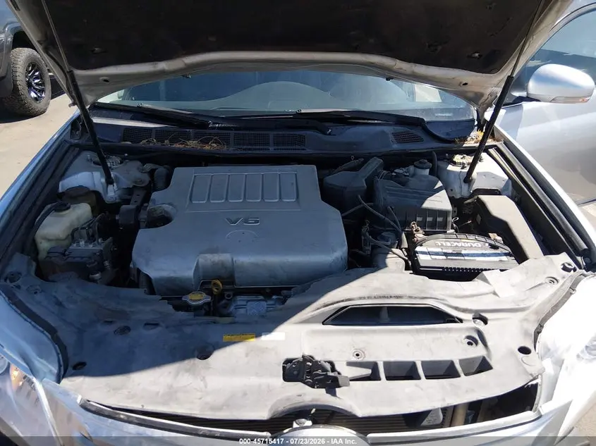 2012 TOYOTA AVALON  