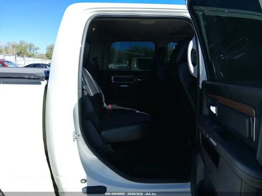 2017 RAM 1500 LARAMIE