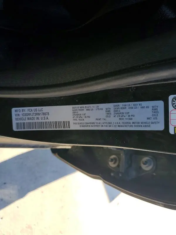 2024 RAM 1500 LARAMIE  