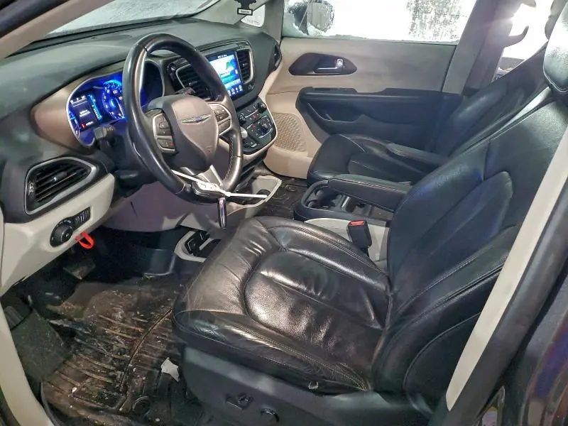 2017 CHRYSLER PACIFICA TOURING L  