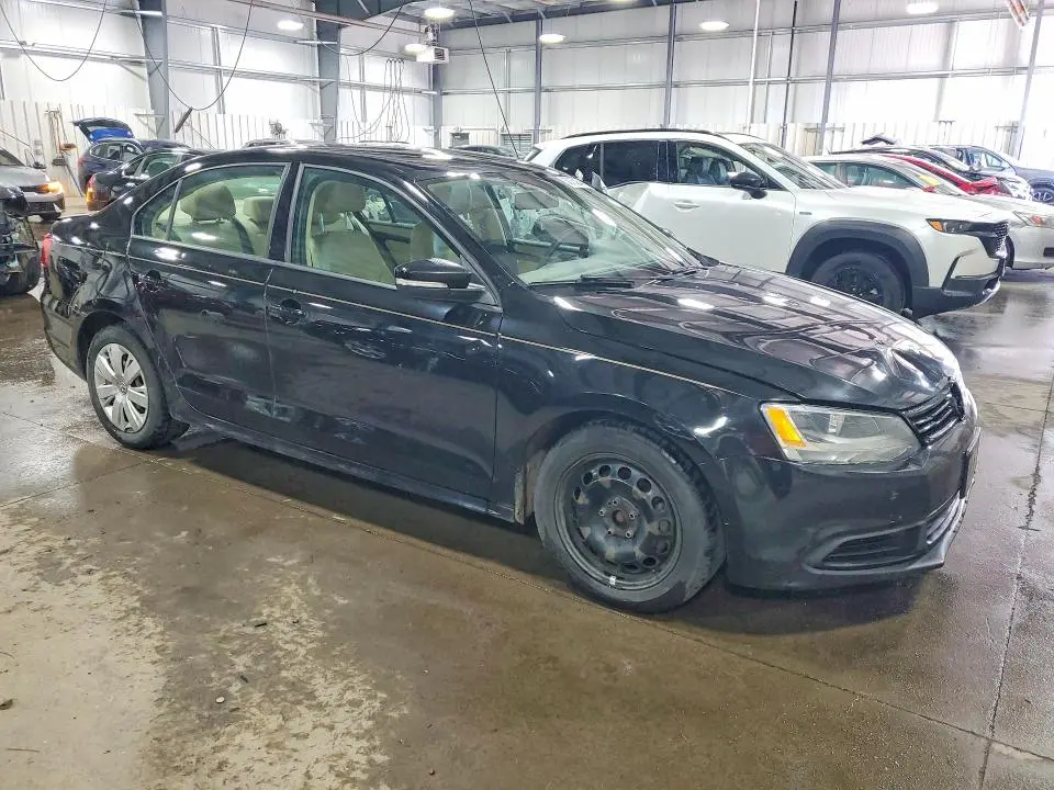 2012 VOLKSWAGEN JETTA SE  