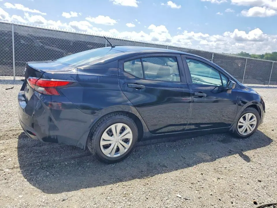 2020 NISSAN VERSA S  